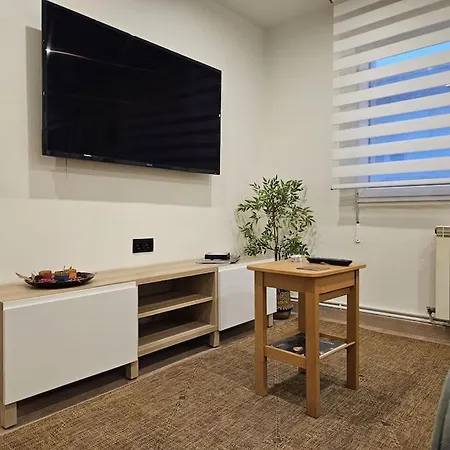 Apartment 1a111 Moderno De 3 Dormitorios. *