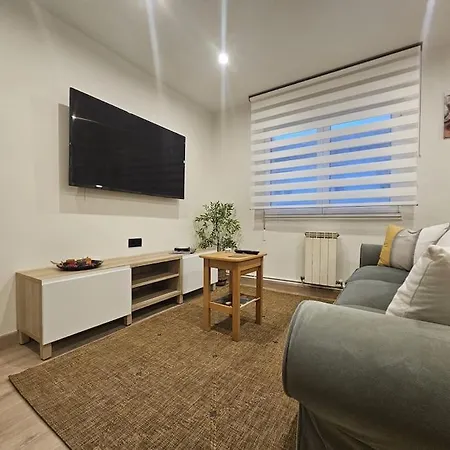 R2R - Apartamento Moderno De 3 Dormitorios - 1A111 Appartamento
